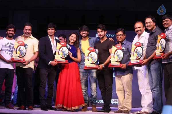 sethamma andalu ramayya sithralu,srinivas gavireddy,raj tarun  'సీతమ్మ అందాలు.. ' ప్లాటినం డిస్క్ వేడుక!